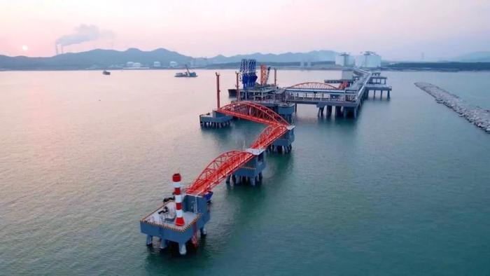 今年广东首个！潮州华瀛LNG码头泊位正式对外开放！