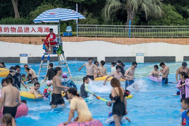 梅雨暂歇，这里上演夏日水狂欢