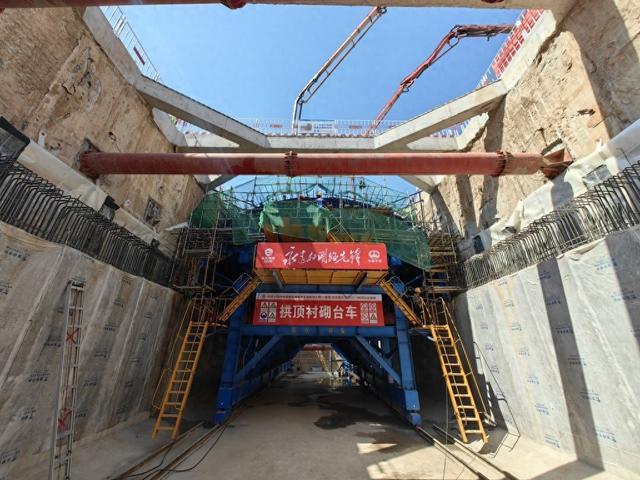 新进展！济滨高铁2号隧道主体施工全面展开