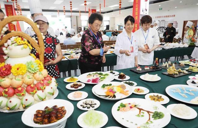 200余名中式烹调师、中式面点师切磋技艺，争当优秀“鲁菜师傅”