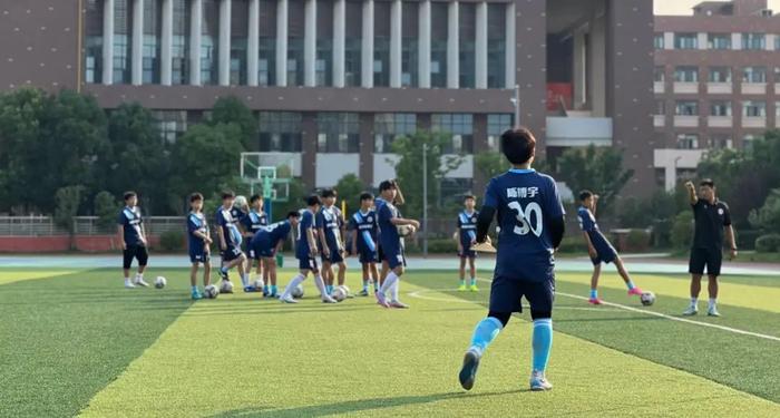 合肥新站实验中学获评2023年全国青少年校园足球特色学校！