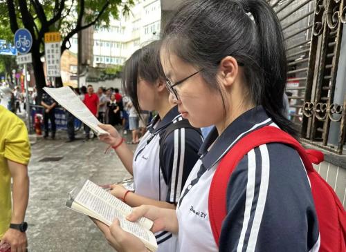 提笔圆梦，决胜中考|卓越教育全日制教师温暖送考