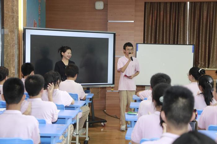 陕西师大附中承办西部基础教育教师发展论坛分会场活动