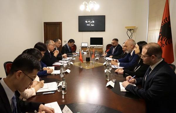 中国政府欧洲事务特别代表吴红波同阿尔巴尼亚总理和外长分别会见