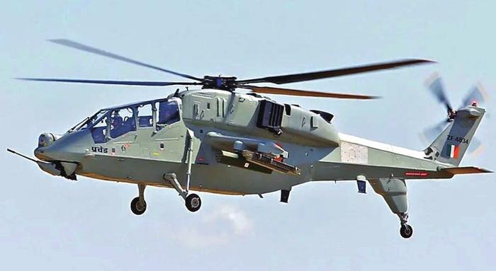 印度军方发布“凶猛”轻型战斗直升机全面生产建议征询书