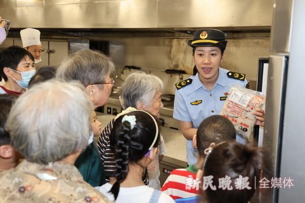 小手牵大手，共治共享食品安全