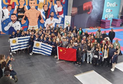 驻乌拉圭大使黄亚中出席中乌第二期体育教练技术援助项目乌拉圭艺术体操和皮划艇运动员赴华欢送仪式