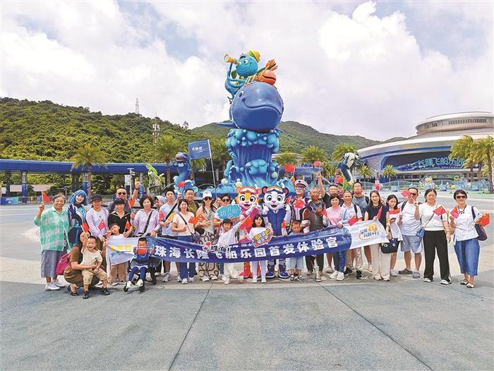 深中通道开通助深圳中山江门等地游客双向奔赴 一日游遍珠江两岸“繁花”