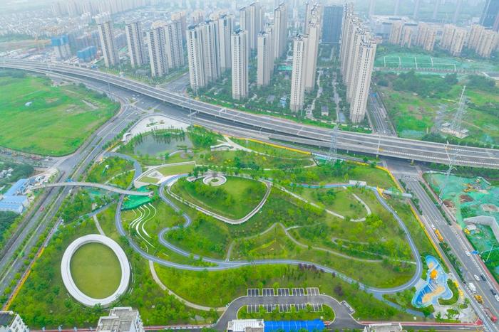 江苏南京：雨花城市公园社区活力区开放 慢行可赏景 带娃能撒欢