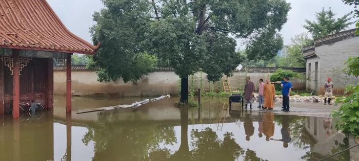 共担风雨战汛情 全市统一战线在行动