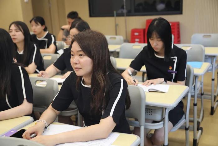 西安市雁塔区第一小学第三届微课题结题汇报交流会