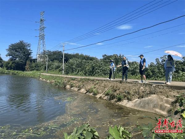 幸福邻里情 教育温暖行  长岭中心小学党支部开展巡塘暨防溺水安全宣教行动