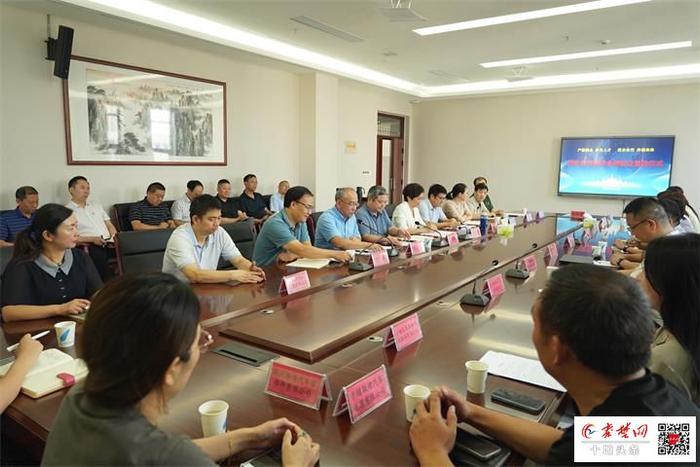 湖北汉江技师学院举办校企合作座谈会暨校企签约仪式