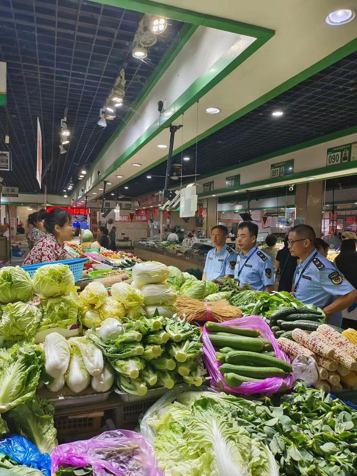 蚌埠市市监局联合多部门开展蔬菜价格专项检查