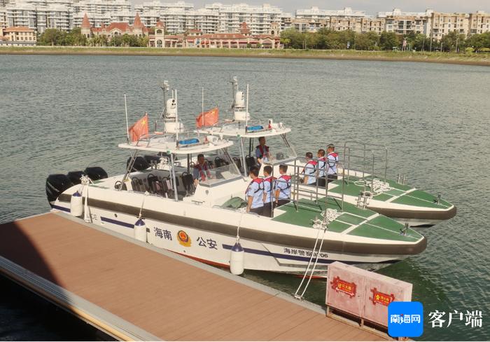海南省公安厅海岸警察总队第七支队开展船艇驾驶实操演练
