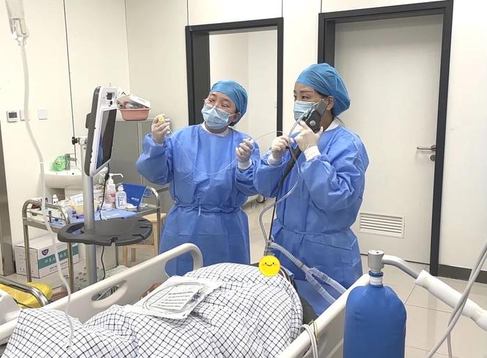 安徽理工大学第一附属医院南区首例无痛电子支气管镜检查顺利开展