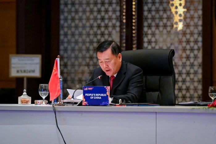 倪虹部长出席第二届中国-东盟建设住房部长圆桌会议