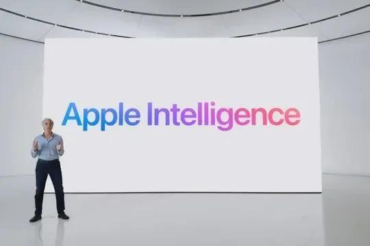 古尔曼称Apple Intelligence“加持版”全新Siri今年不会推出