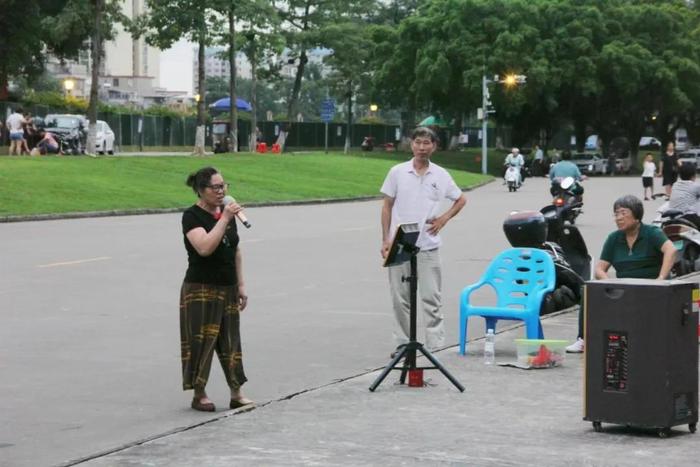 city不city?钦州老街点亮“夜经济”