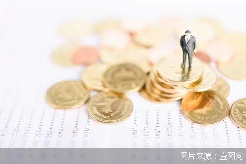 降费周年 主动权益基金管理费率已低至0.6%