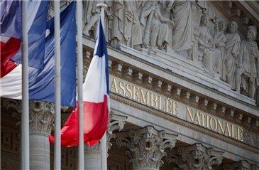法国国民议会选举结果出炉 极右翼意外失利