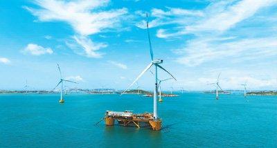 人民日报海外版：全球首座漂浮式风渔融合平台正式投产，记者探访项目现场“绿色能源”牵手“蓝色粮仓”
