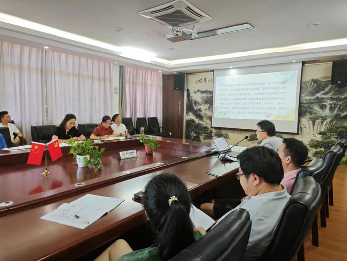 九江金安高级中学（九江石化中学）举办年级部工作总结会