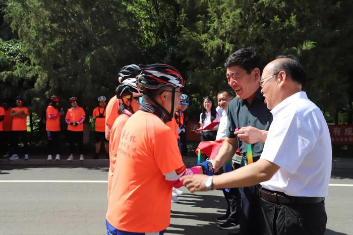 河套王杯2024年杭锦后旗自行车骑行漫游季活动激情上演