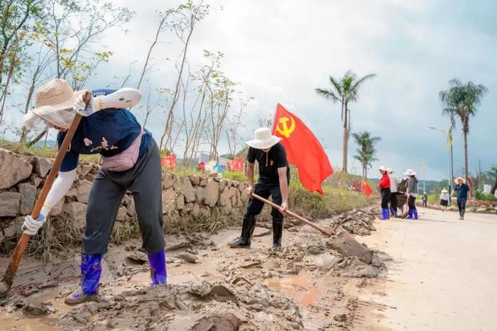 福建：凝聚司法行政力量，防汛抢险一线有“我”！