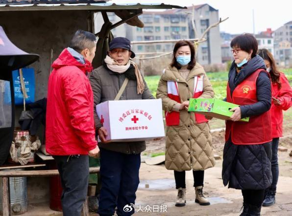 洞庭湖大堤决口封堵成功，英雄来自哪里？主力军曾救援唐山地震