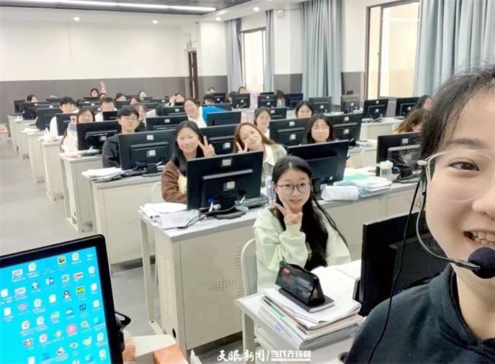 这所学校有个“陪考营”！教师全天陪伴学生冲刺，效果不错哟