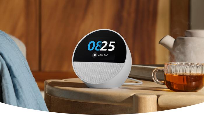亚马逊 Echo Spot 智能音箱更新 2024 款：2.83 英寸屏幕，限时优惠价 44.99 美元