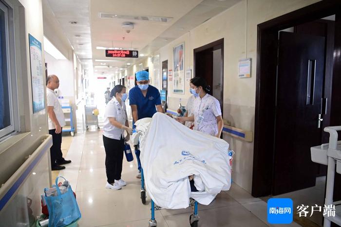 晓峰近距离丨三亚基层医院开通双向转诊“直通车” 群众就诊更便捷