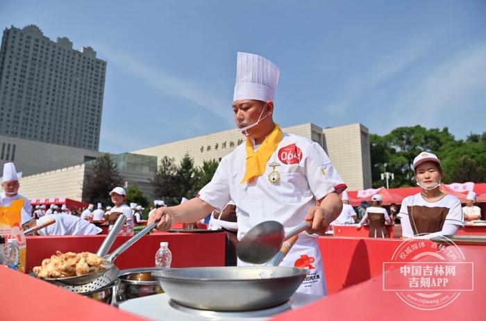 这里是锅包肉之都，也是博物馆之城