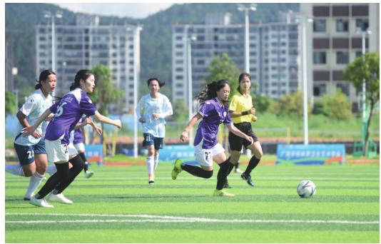 广西第十届“千里杯”校园足球联赛在南宁开赛