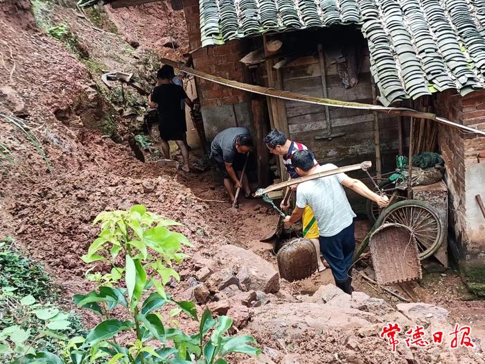 常德桃源：灾后重建显大爱