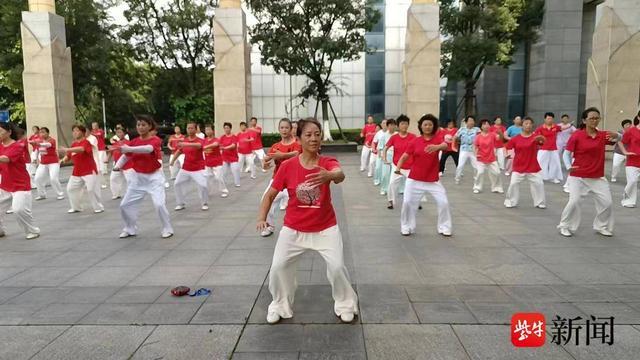 江苏省优秀健身团队风采展示 | 镇江润州黄鹤山健身站点：数十年如一日，用健康擦亮社区名片