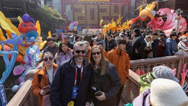 美国青少年今起在沪City Walk：真实中国“不在另一个世界”