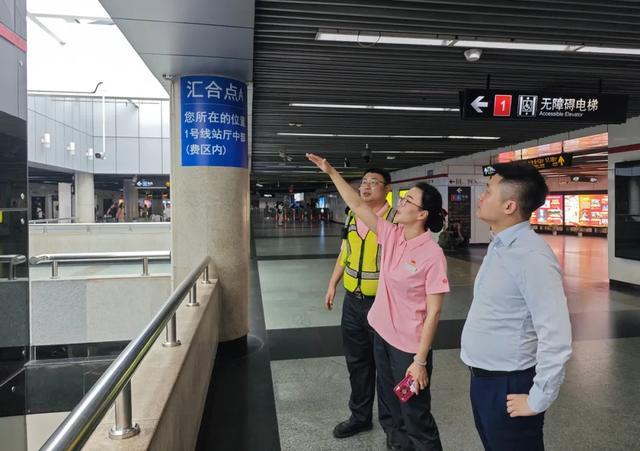 上海地铁自七月下旬试点提供行李寄存服务！