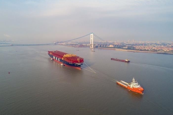上半年占全球份额接近2/3 美媒承认中国造船“遥遥领先”