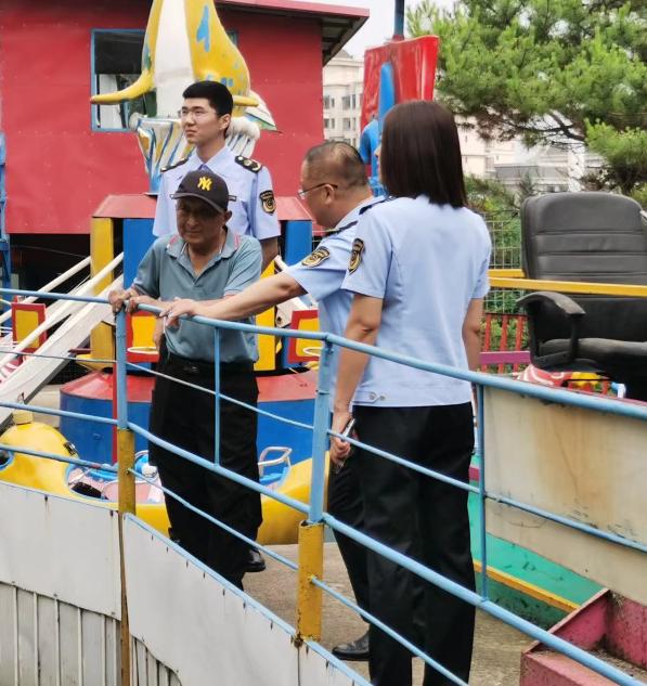 吉林省敦化市市场监管局检查大型游乐设施安全制度落实情况