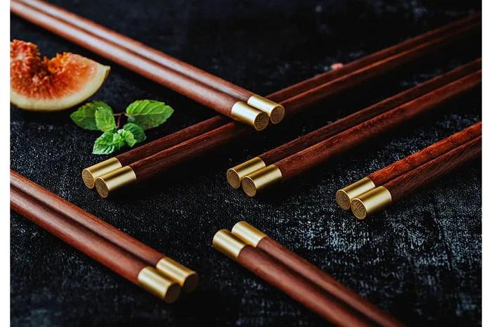 你家的筷子用多久了？