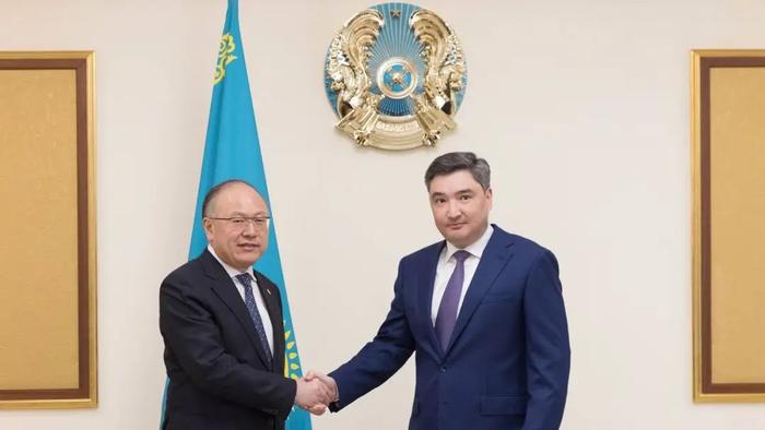 中信集团董事长奚国华访问哈萨克斯坦并出席系列外事活动