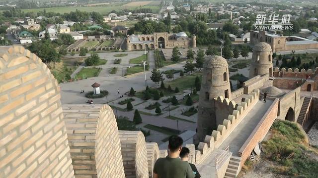 走进丝绸之路上的古城——塔吉克斯坦吉萨尔城堡
