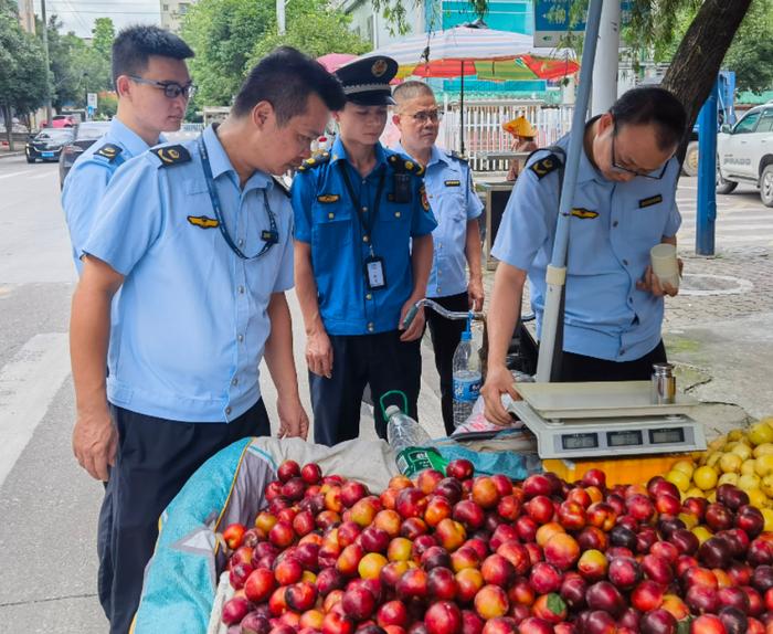 广西柳州市柳江区市场监管局“三强化”净化市场计量环境