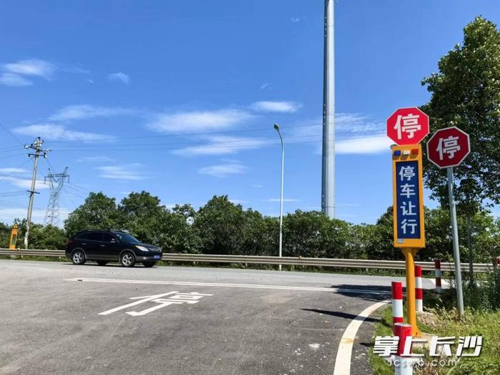 车辆驾驶员有了“第三只眼睛”！道路智慧化升级，长沙县这样做……