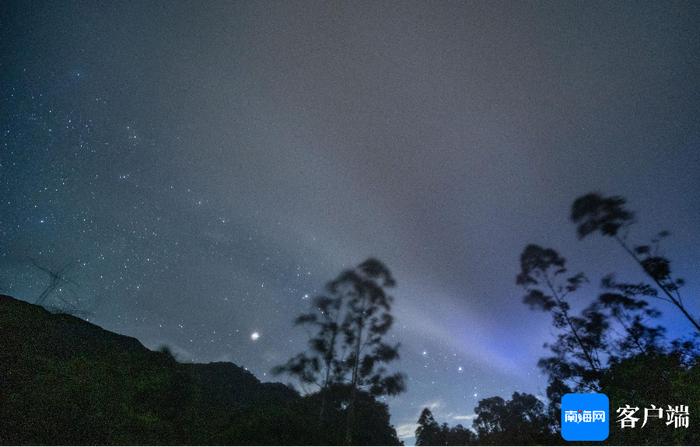 热带雨林云绕山间星满天 夏天一起来海南追“星”