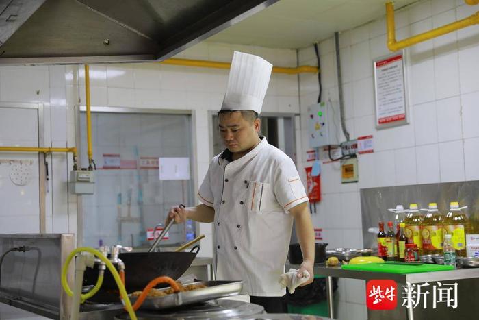 2024年中国电子教育学会第五届烹饪技能大赛在南京信息职业技术学院落幕