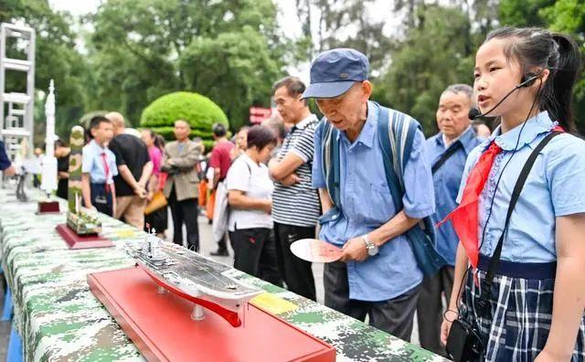 居安思危 有备无患——河北省、重庆市等地结合防空警报试鸣开展国防教育一瞥