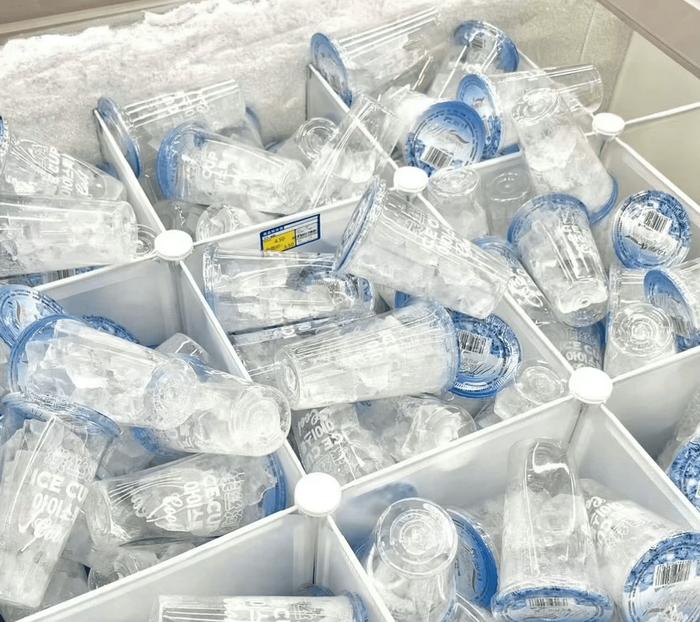 火热的冰杯生意：蜜雪冰城、农夫山泉入局，价格差3倍，生产厂家称供不应求